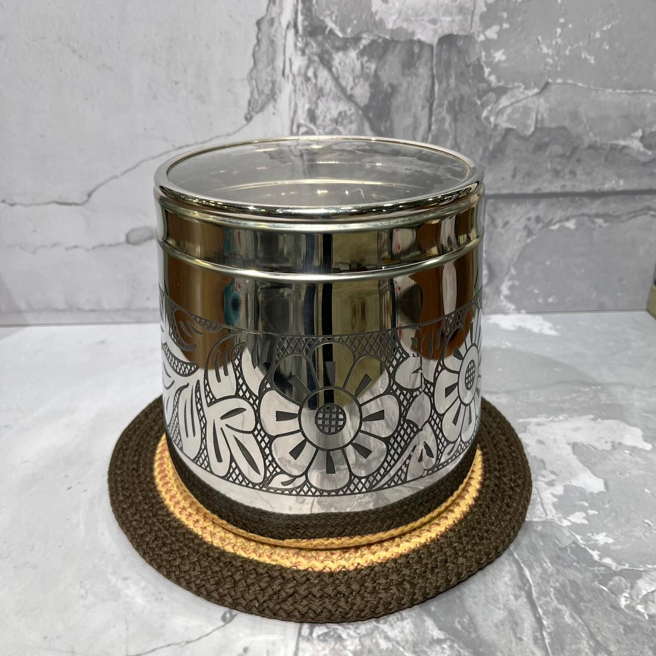 Mirror Conical Dabba Ornet